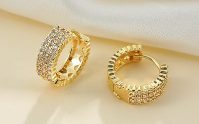 Best Stainless Steel Jewelry for Women: Everyday Wear