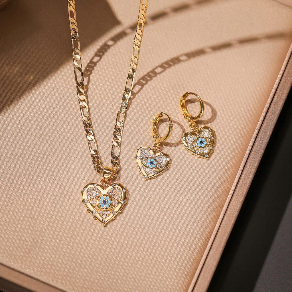 bespoke jewelry manufacturer