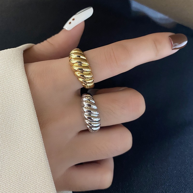 stainless steel jewelry for sensitive skin