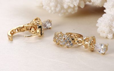 What Factors Influence The Jewelry Trend Lifecycle?