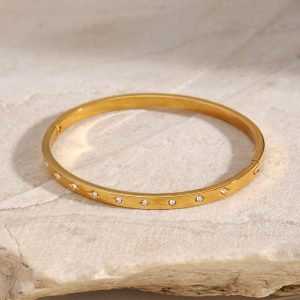 18k Gold Stainless Steel 4mm White Round Zircon Four-Point Star Clasp Bangle Bracelet 50x60mm Elegant Sparkling Style