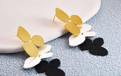 Low MOQ Jewelry Manufacturer Helping Scale