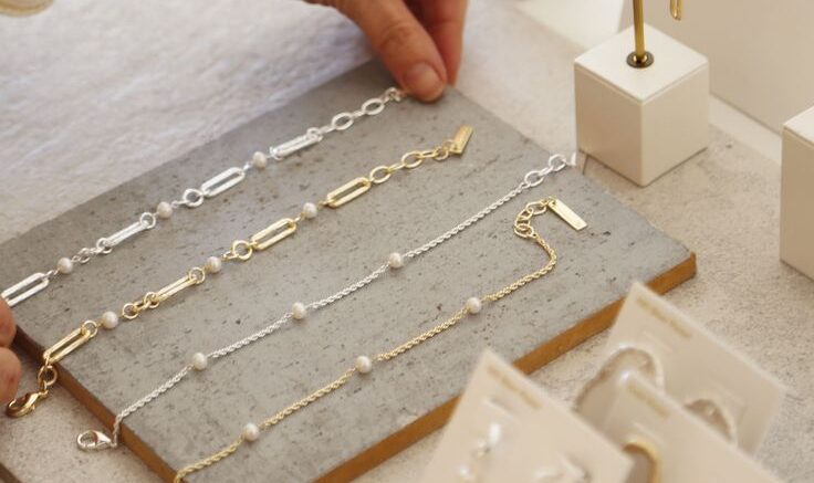 startup jewelry supplier