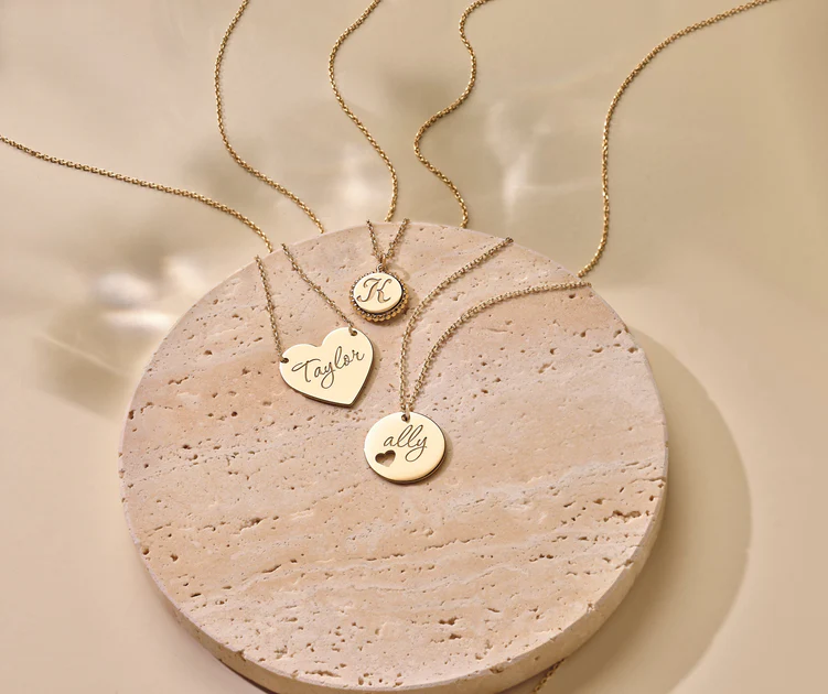 best jewelry for mom
