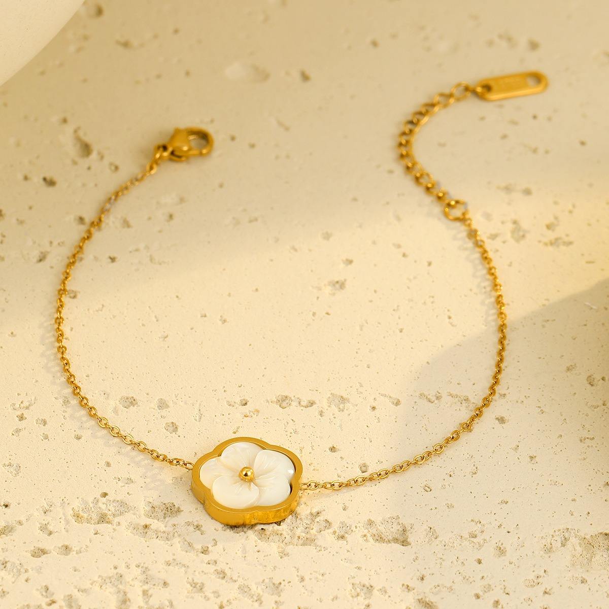 startup jewelry supplier
