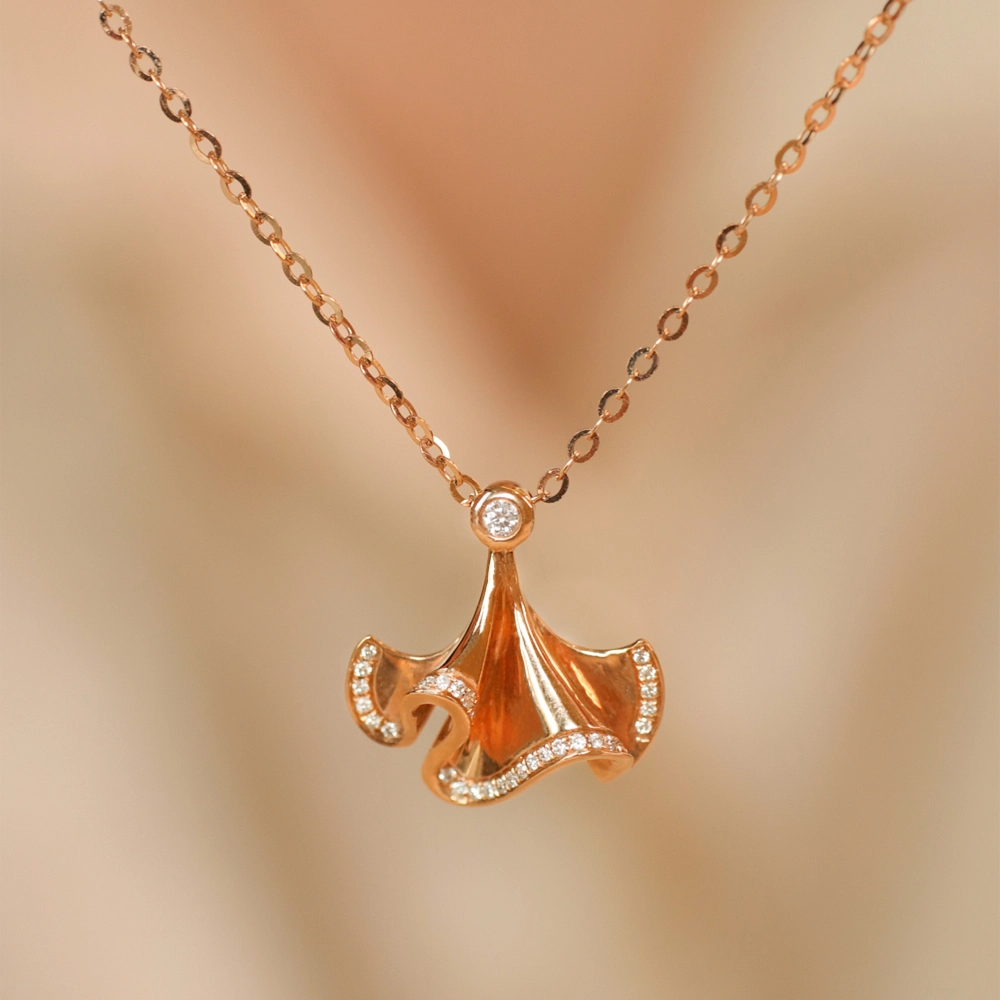 trending men’s necklaces