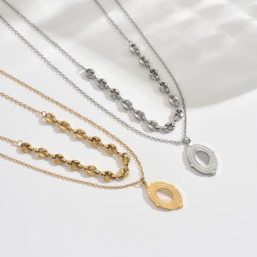 bold necklaces for women